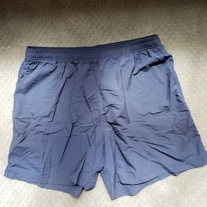 Columbia outdoor shorts
